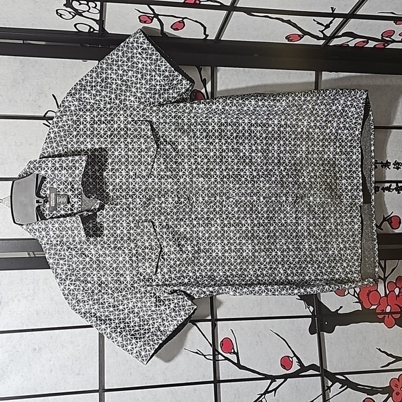 Kenneth Cole Reaction Button Shirt Size Medium‎ - Picture 1 of 6